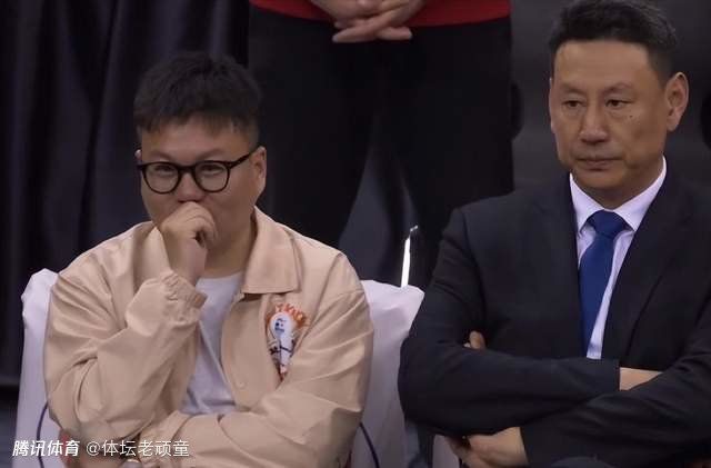 布拉德利在比赛中成长，埃利奥特也是如此。
